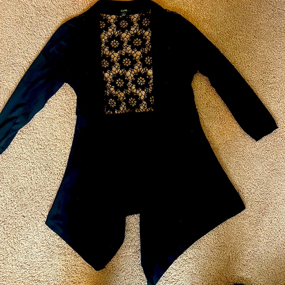 Cute GNW black sweater with flower lace print on back size S